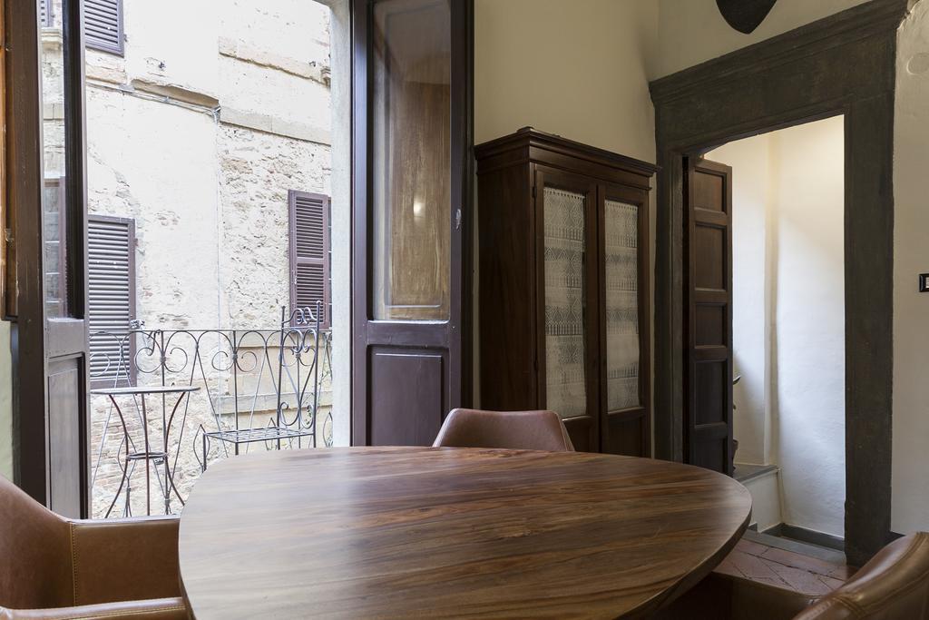 Affittacamere Del Corso Pienza Luaran gambar